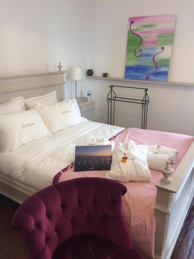 Bed and Breakfast Les Bruyères Les Sables-dʼOlonne Esterno foto