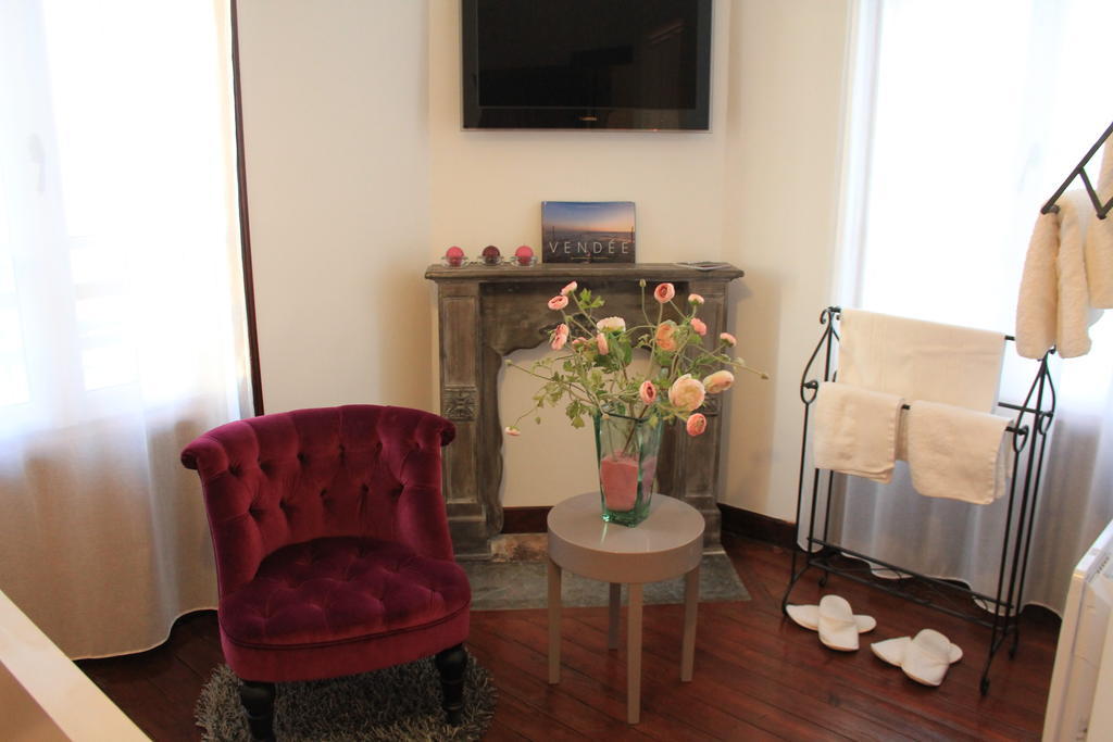 Bed and Breakfast Les Bruyères Les Sables-dʼOlonne Esterno foto